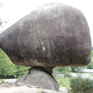 Sidobre (Castres) is famous for its “island of granite”, a geological exception